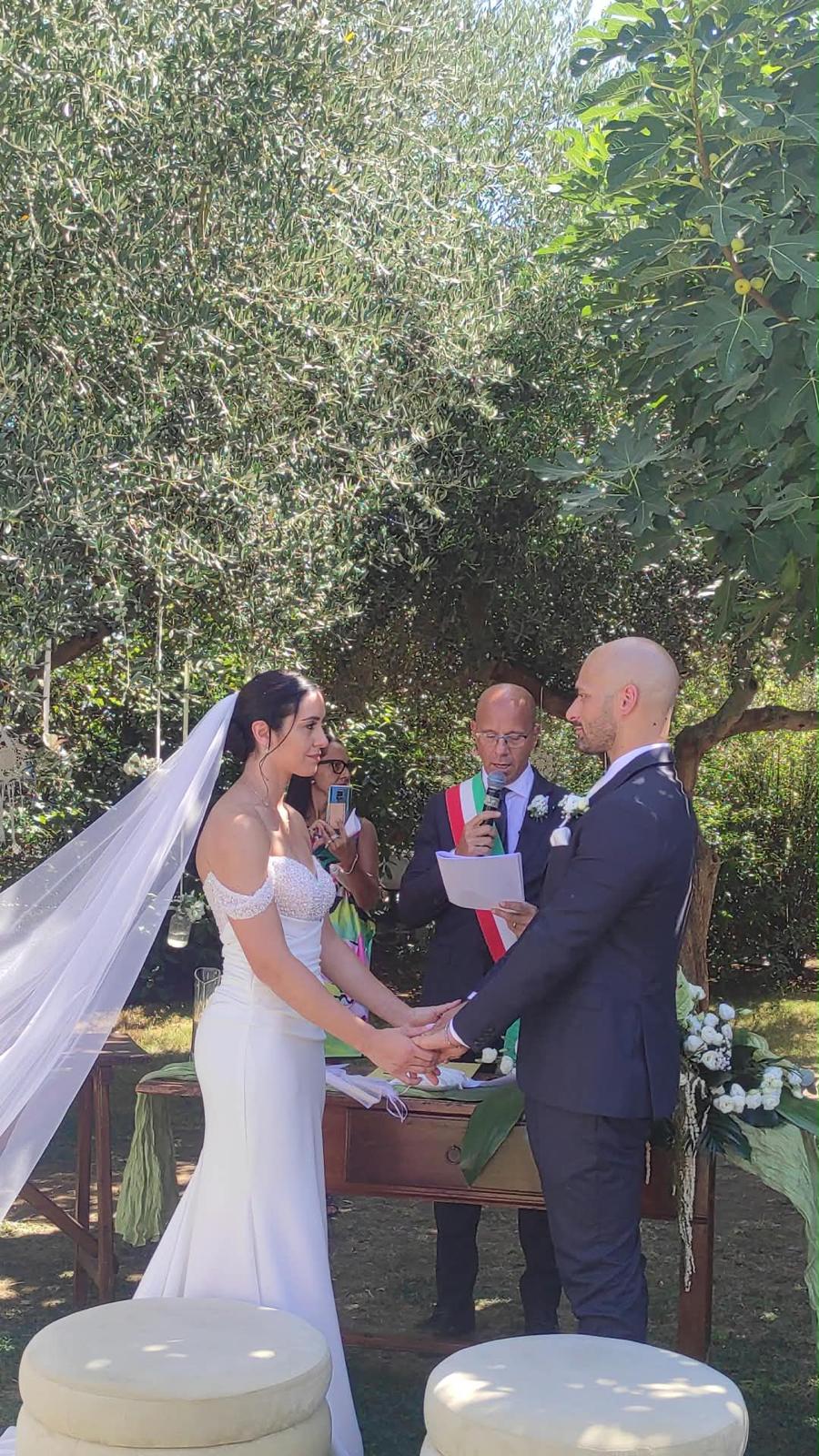 La Circolarità dell'Amore: Cosa mi ha insegnato Celebrare il Matrimonio di Mio Nipote